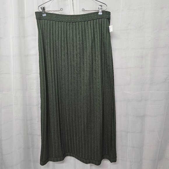 Simply Great By Weekenders Olive Green Pleated Maxi Skirt Boho Minimalist 34" - Picture 4 of 9